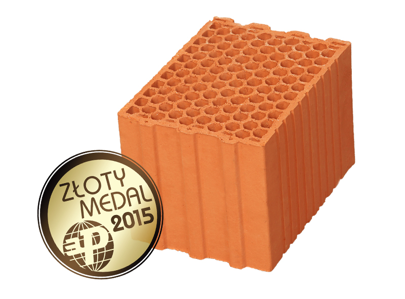 tehelňa v Poľsku hrubá keramika obkladové fasádne tehly horáky na uhlie